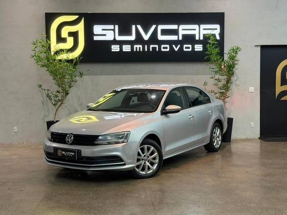 VOLKSWAGEN JETTA 2.0 TRENDLINE FLEX 4P TIPTRONIC VOLKSWAGEN JETTA 2.0 TRENDLINE FLEX 4P TIPTRONIC